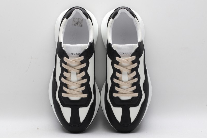 G*u*i* Trainer Sneaker88