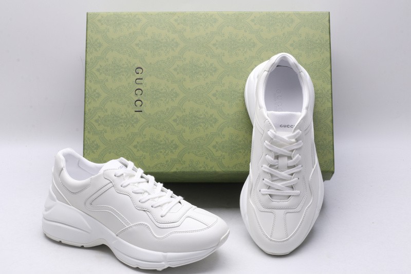 G*u*i* Trainer Sneaker87