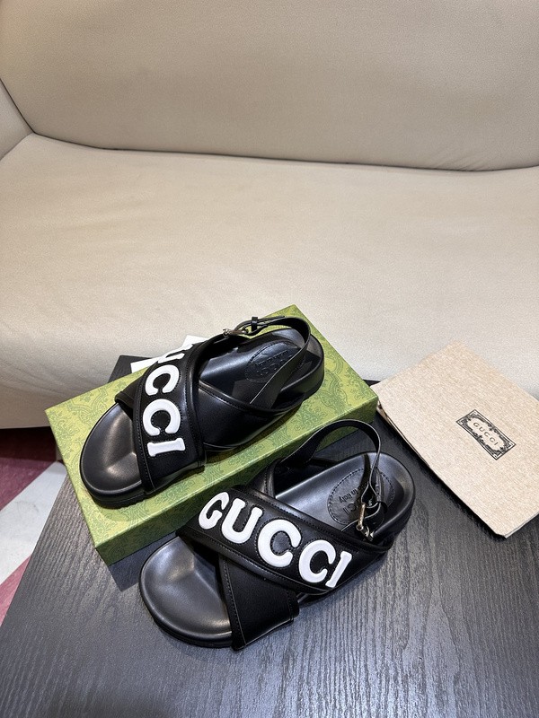 G*u*i* Sandal108
