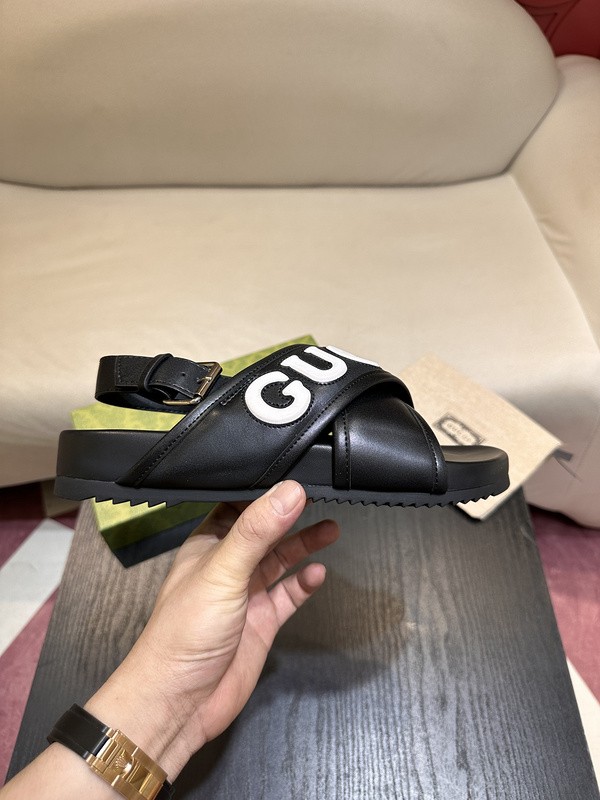 G*u*i* Sandal108