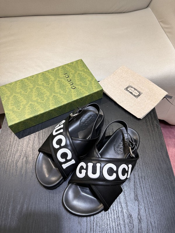 G*u*i* Sandal108