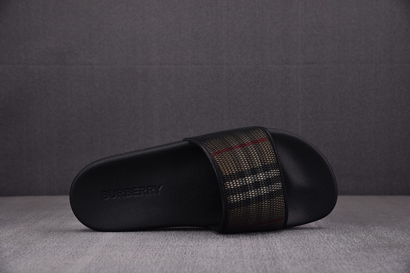 BURBER*Y Sandal11