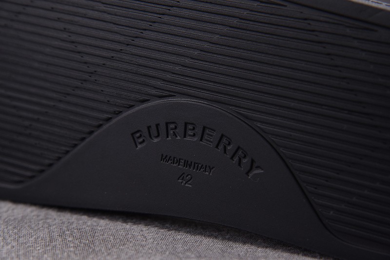 BURBER*Y Sandal11
