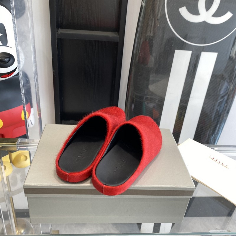 Marni Fussbett Sabot 6