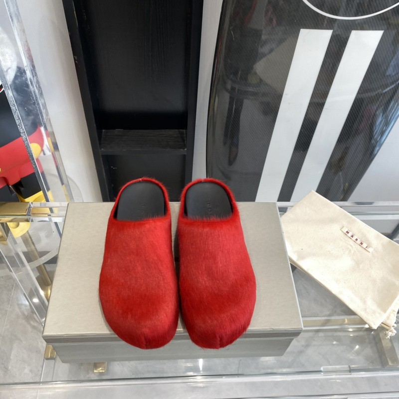 Marni Fussbett Sabot 6