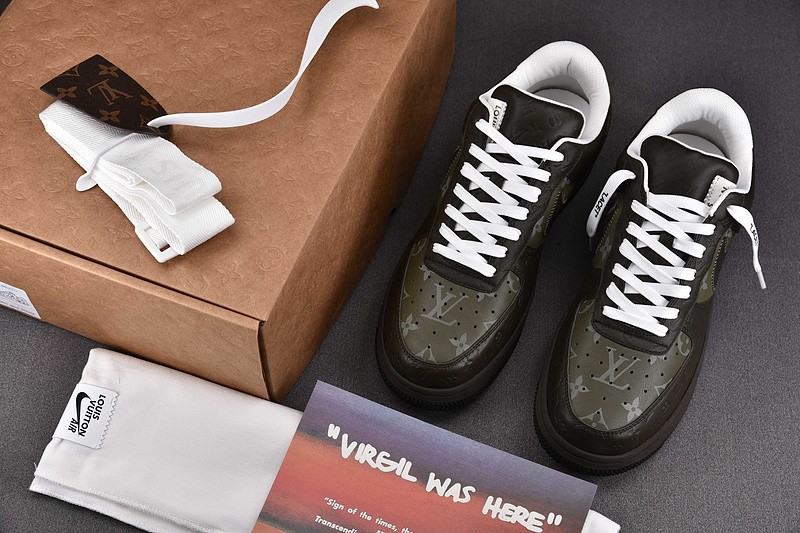 NIKE LOW AIR FORCE 1 X LV grey green