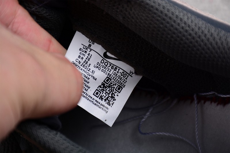 Nike Dunk Low Iron Grey DQ7681-001