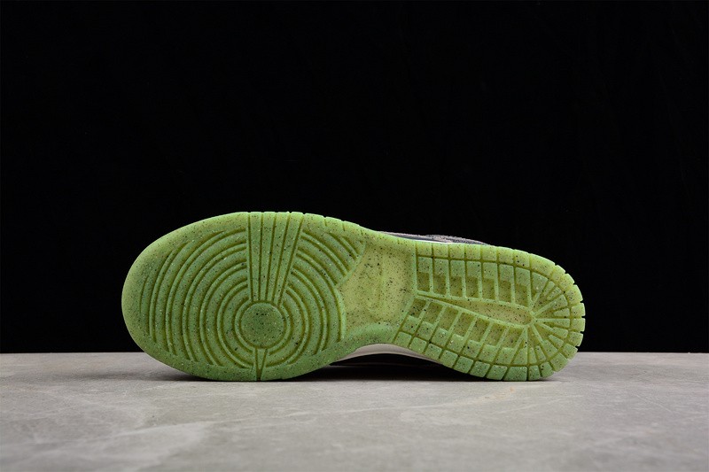 Nike Dunk Low Iron Grey DQ7681-001