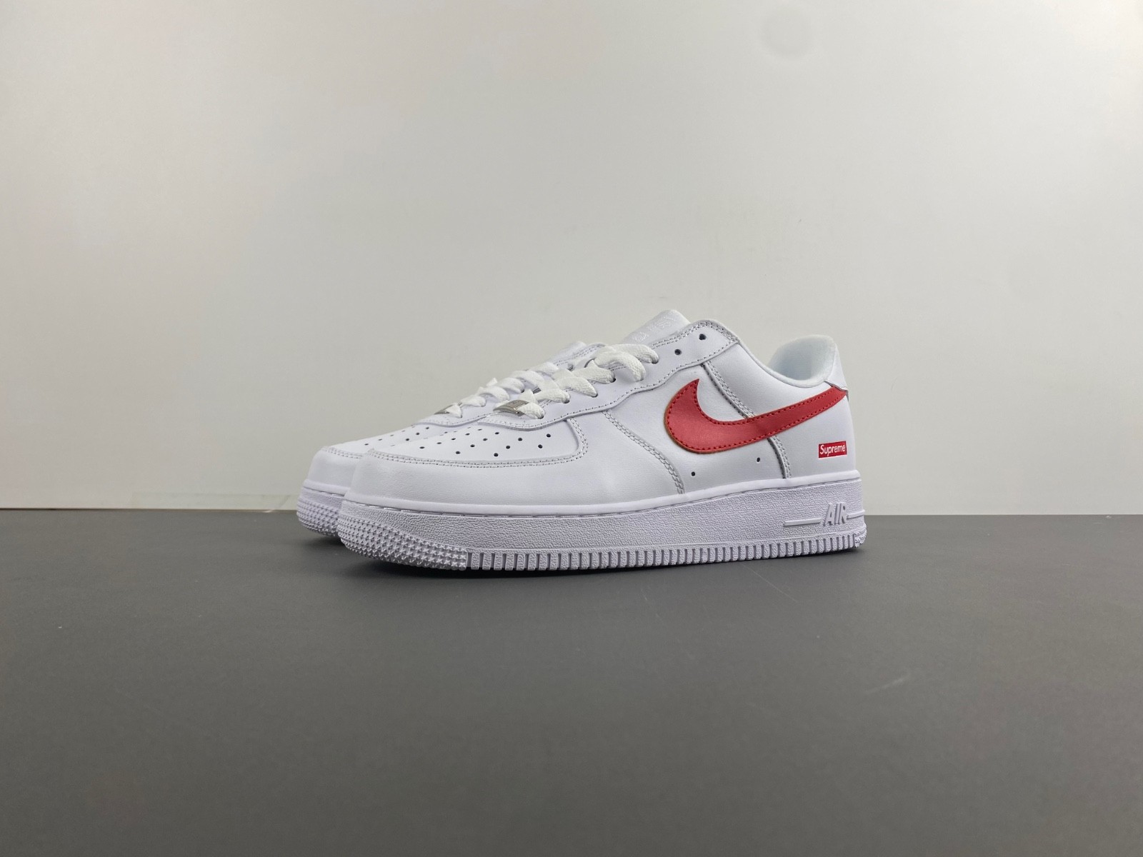 Nike S*p*e x Air Force 1 Low Box Logo CU9225-101