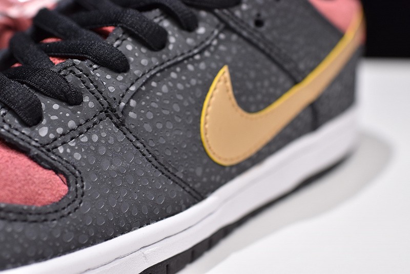 Nike Dunk SB Low Walk of Fame 504750-076