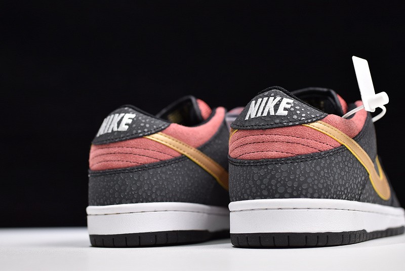 Nike Dunk SB Low Walk of Fame 504750-076