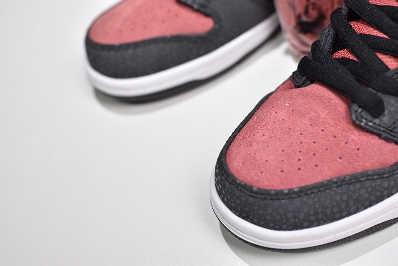 Nike Dunk SB Low Walk of Fame 504750-076