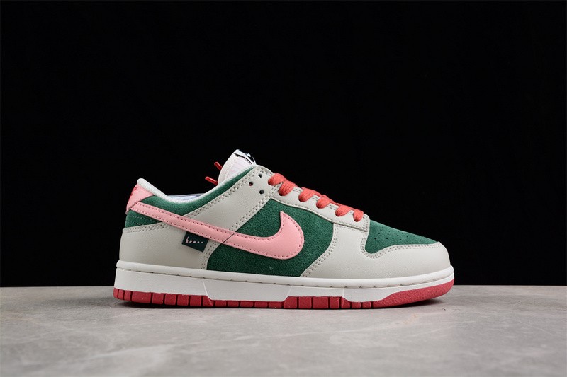 Nike Dunk Low SE All Petals United Fir Green FN8923-061