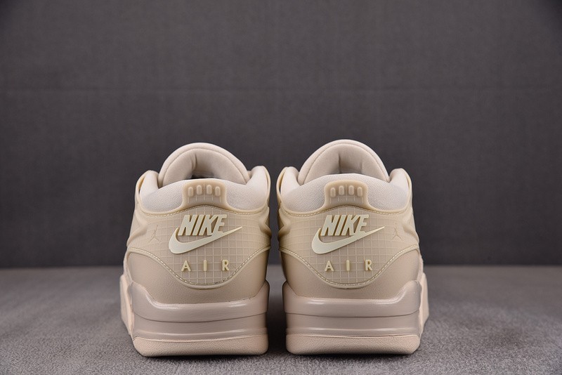 Air Jordan 4 RM Legend Light Brown FQ7940-200