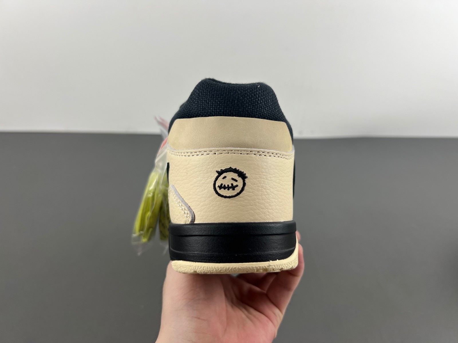 Travis Scott x Jordan Jumpman Jack "Bright Cactus" FZ8117-102