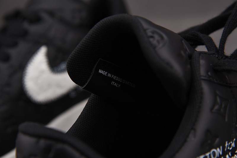 NIKE LOW AIR FORCE 1 X black