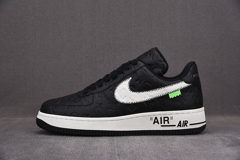 NIKE LOW AIR FORCE 1 X black