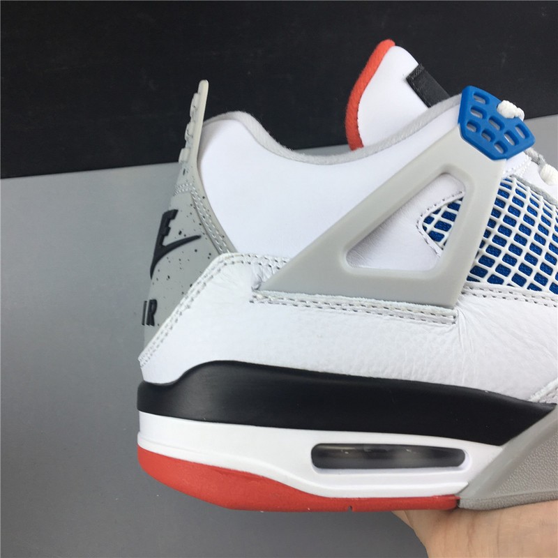 Air Jordan 4
