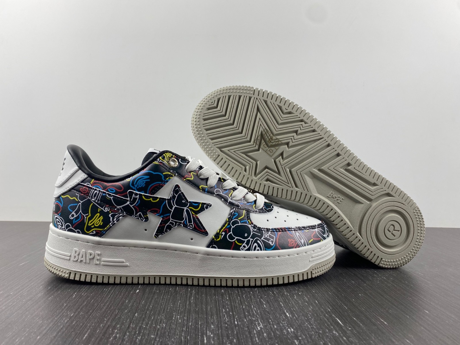 Bathing Ape A000038