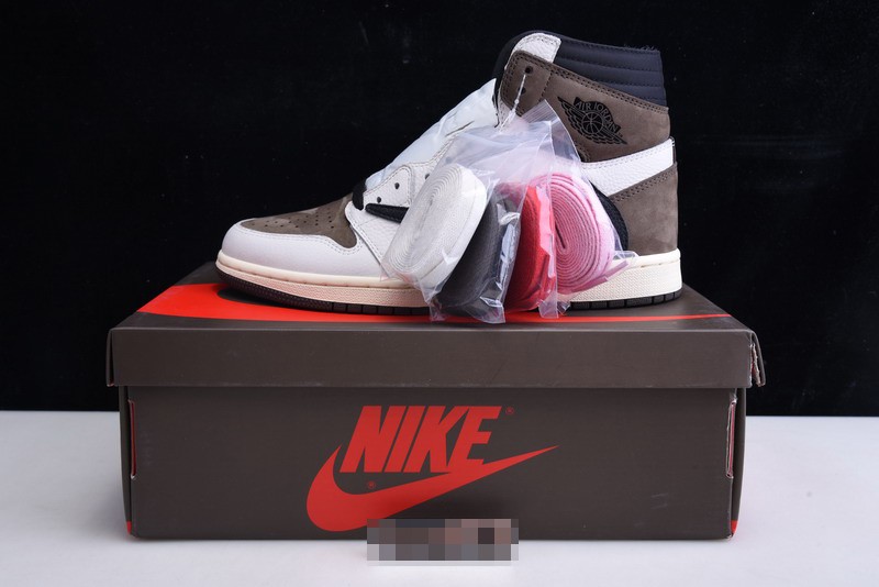 AIR JORDAN 1 RETRO HIGH TRAVIS SCOTT