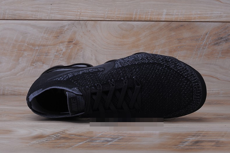 Nikelab Air Vapormax Flyknit "Triple Black" - 899473 003