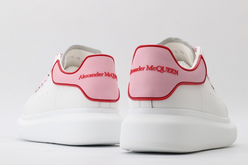 Ale*d*r MCQ35