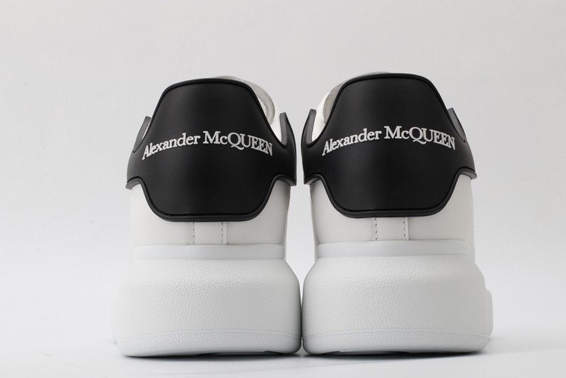 Ale*d*r MCQ29