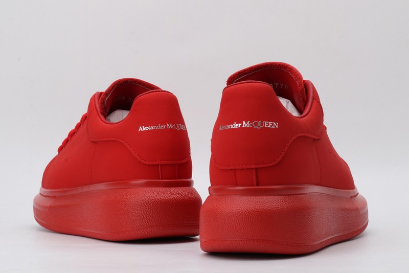 Ale*d*r MCQ25