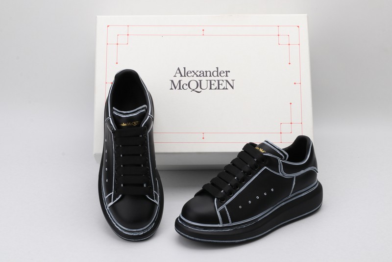 Ale*d*r MCQ23