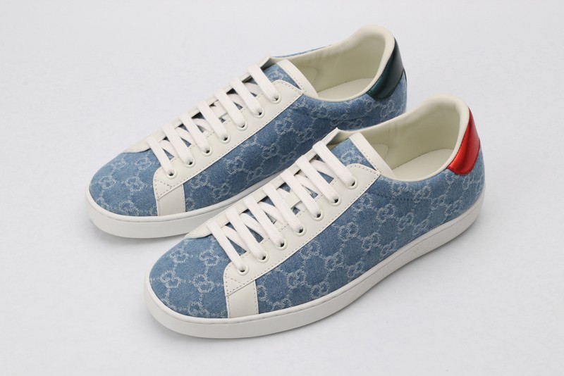 G*u*i* Trainer Sneaker77