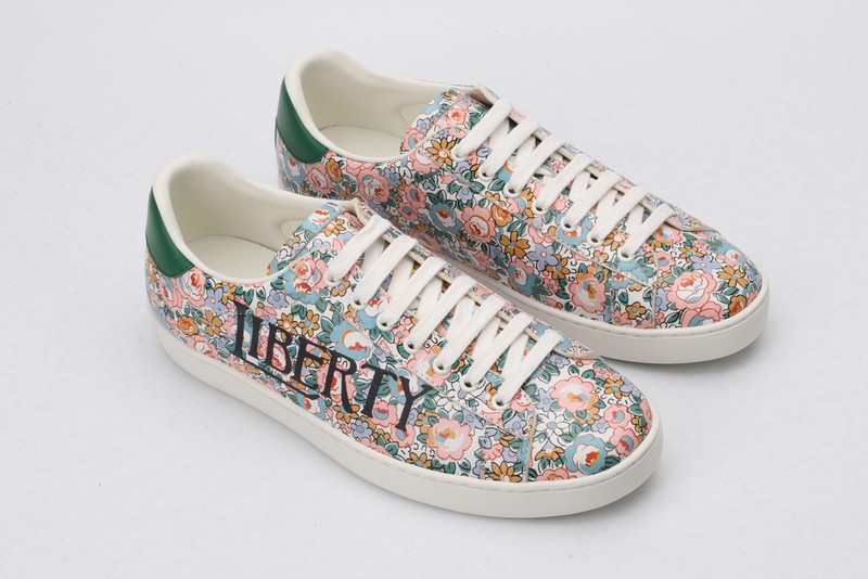 G*u*i* Trainer Sneaker69