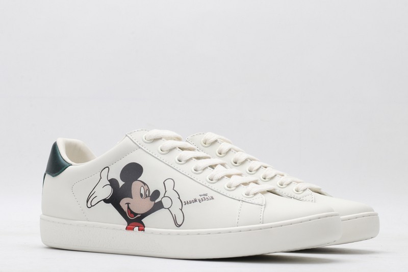 G*u*i* Trainer Sneaker68