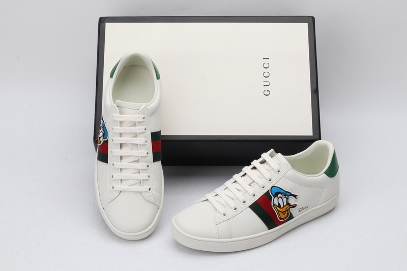 G*u*i* Trainer Sneaker67