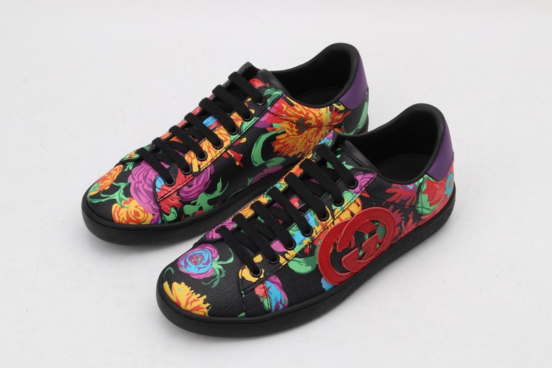 G*u*i* Trainer Sneaker66