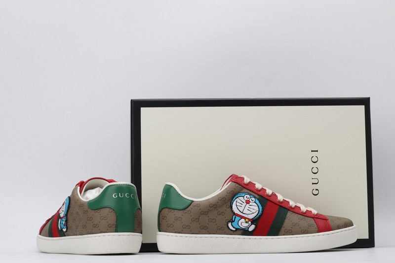 G*u*i* Trainer Sneaker64