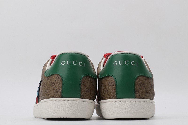 G*u*i* Trainer Sneaker64