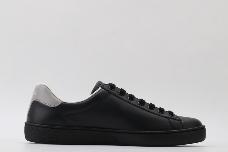 G*u*i* Trainer Sneaker56