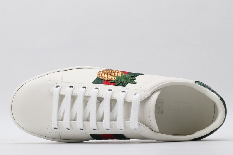 G*u*i* Trainer Sneaker55