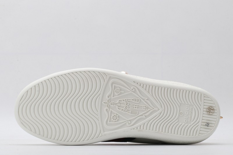 G*u*i* Trainer Sneaker54