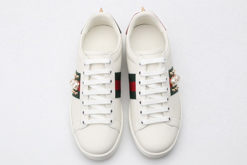 G*u*i* Trainer Sneaker54