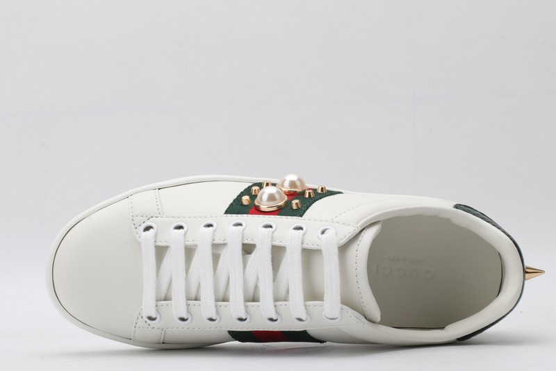 G*u*i* Trainer Sneaker54