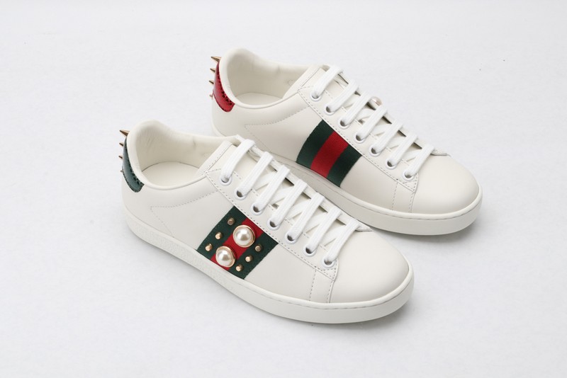 G*u*i* Trainer Sneaker54