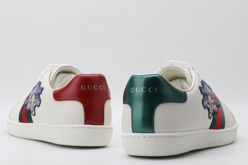 G*u*i* Trainer Sneaker53