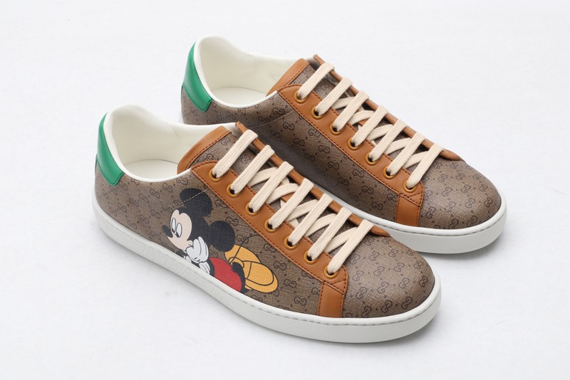 G*u*i* Trainer Sneaker52