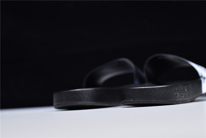 L&V sandal1