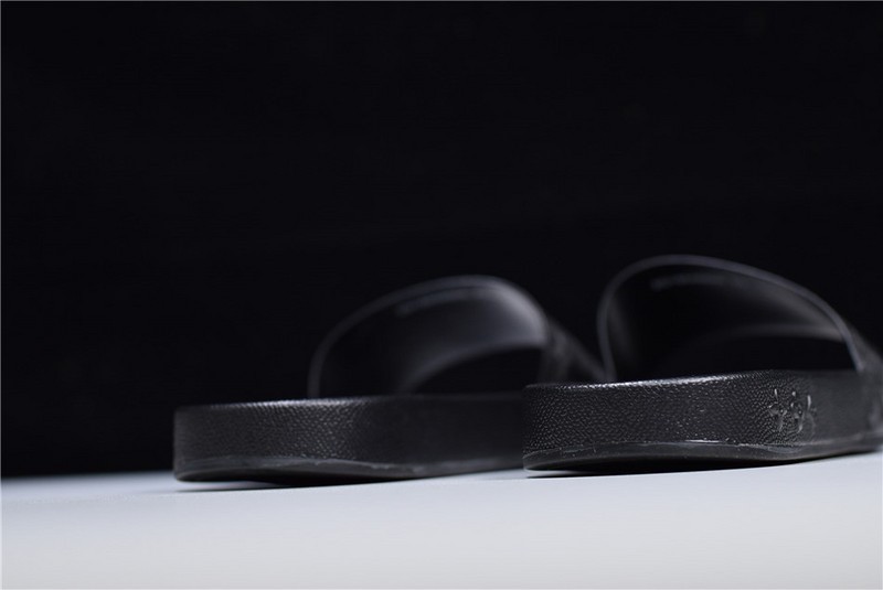 L&V sandal3