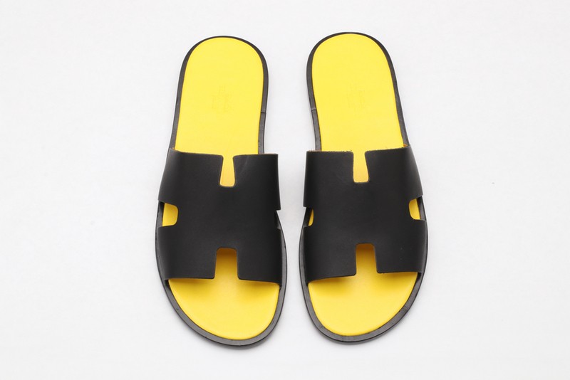 Herme* Sandal3
