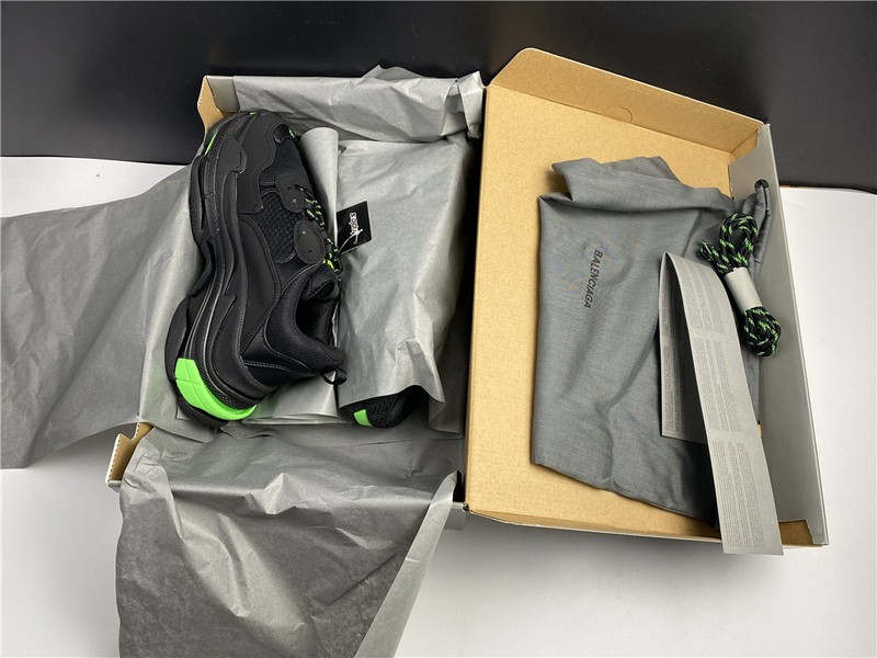 TRIPLES TRAINER SNEAKERS 2000024