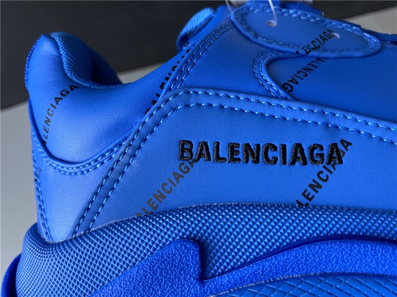 TRIPLES TRAINER SNEAKERS LETTERS 2000017