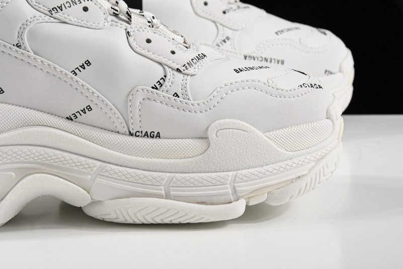 TRIPLES TRAINER SNEAKERS LETTERS 2000016